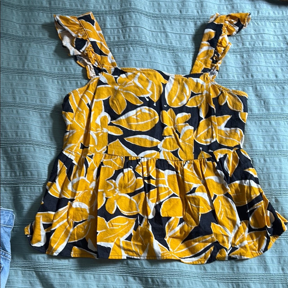 Who What Wear Yellow and Black Floral Tank Top